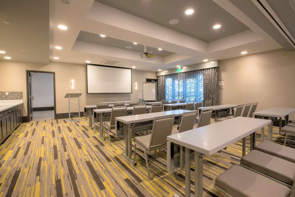 Hampton Inn & Suites Irvine/Orange County Airport Konforlar fotoğraf