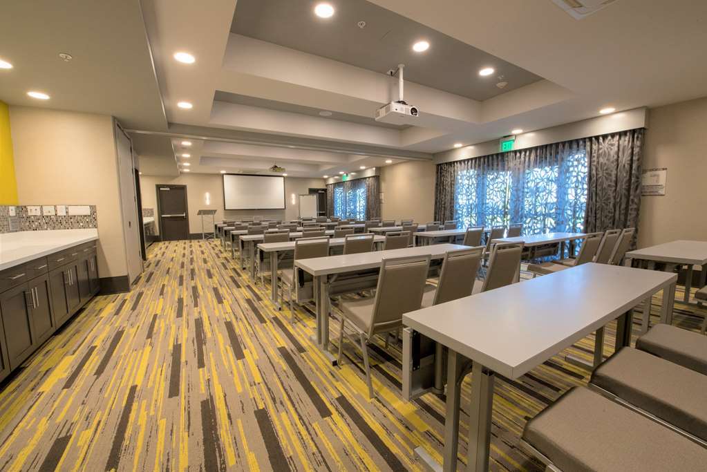 Hampton Inn & Suites Irvine/Orange County Airport Konforlar fotoğraf